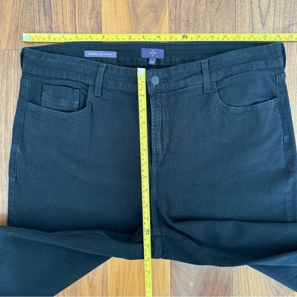 NYDJ Lift Tuck Soft High Rise Marilyn Straight Jeans Size 18 W Black - Picture 9 of 13
